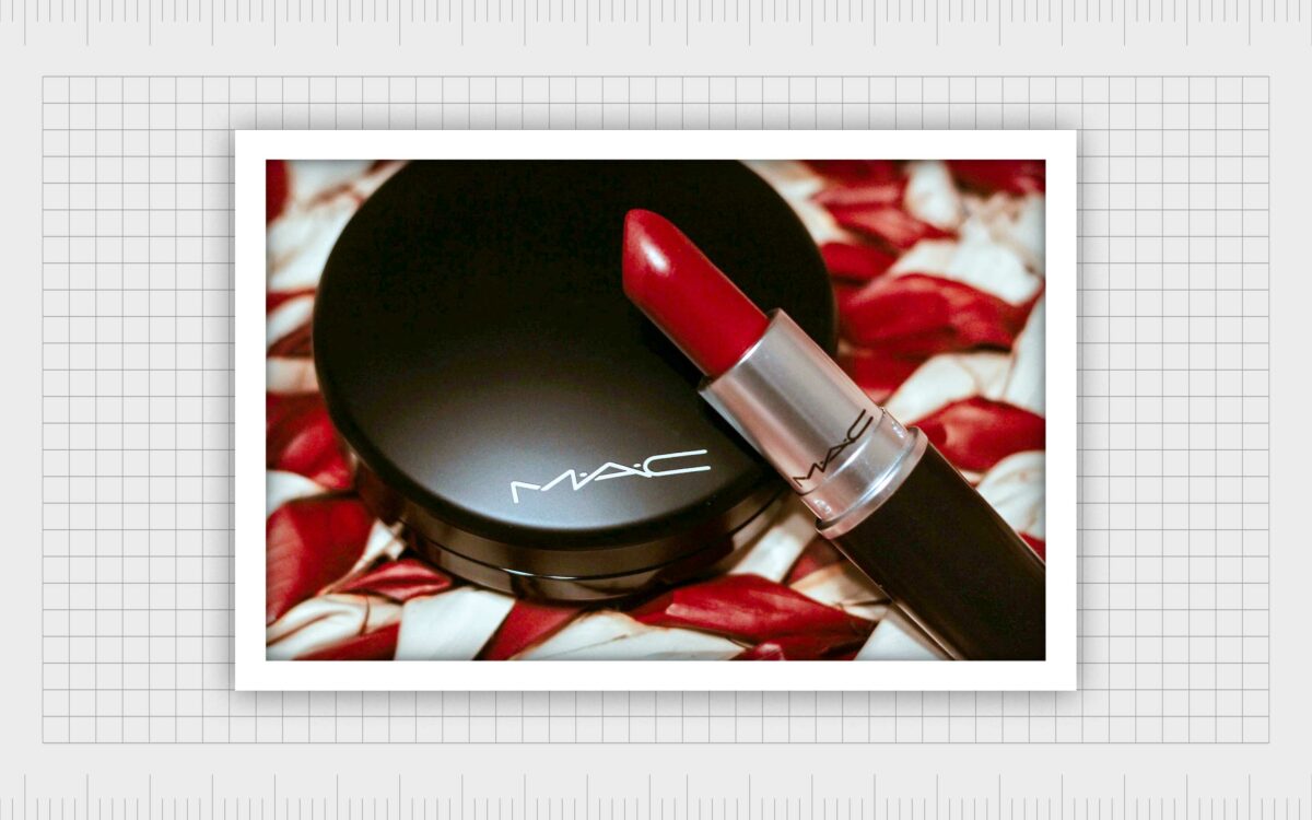 MAC Cosmetics Logo